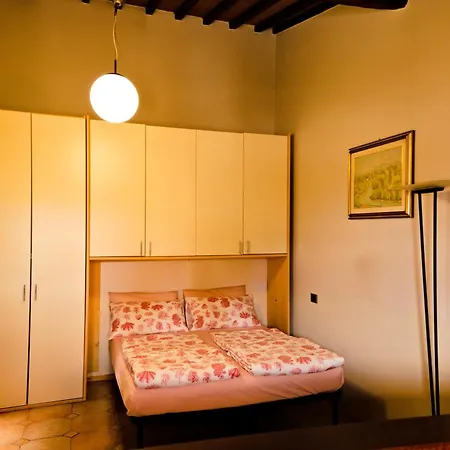 Casa Le Campane Sulla Via Francigena Lejlighed