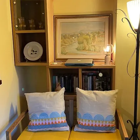 アパート Casa Le Campane Sulla Via Francigena ガンバッシ・テルメ