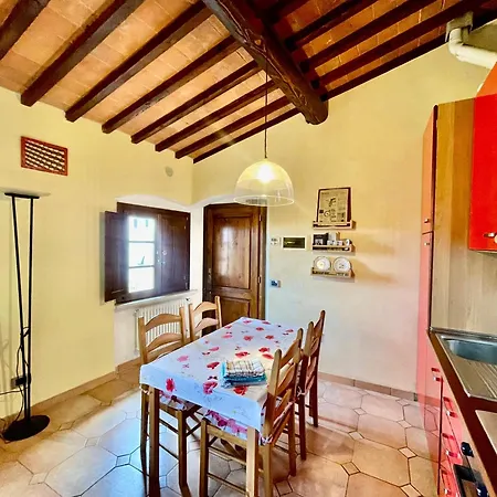 Casa Le Campane Sulla Via Francigena * Гамбасси-Терме
