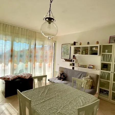 Casa Le Campane Sulla Via Francigena * ガンバッシ・テルメ